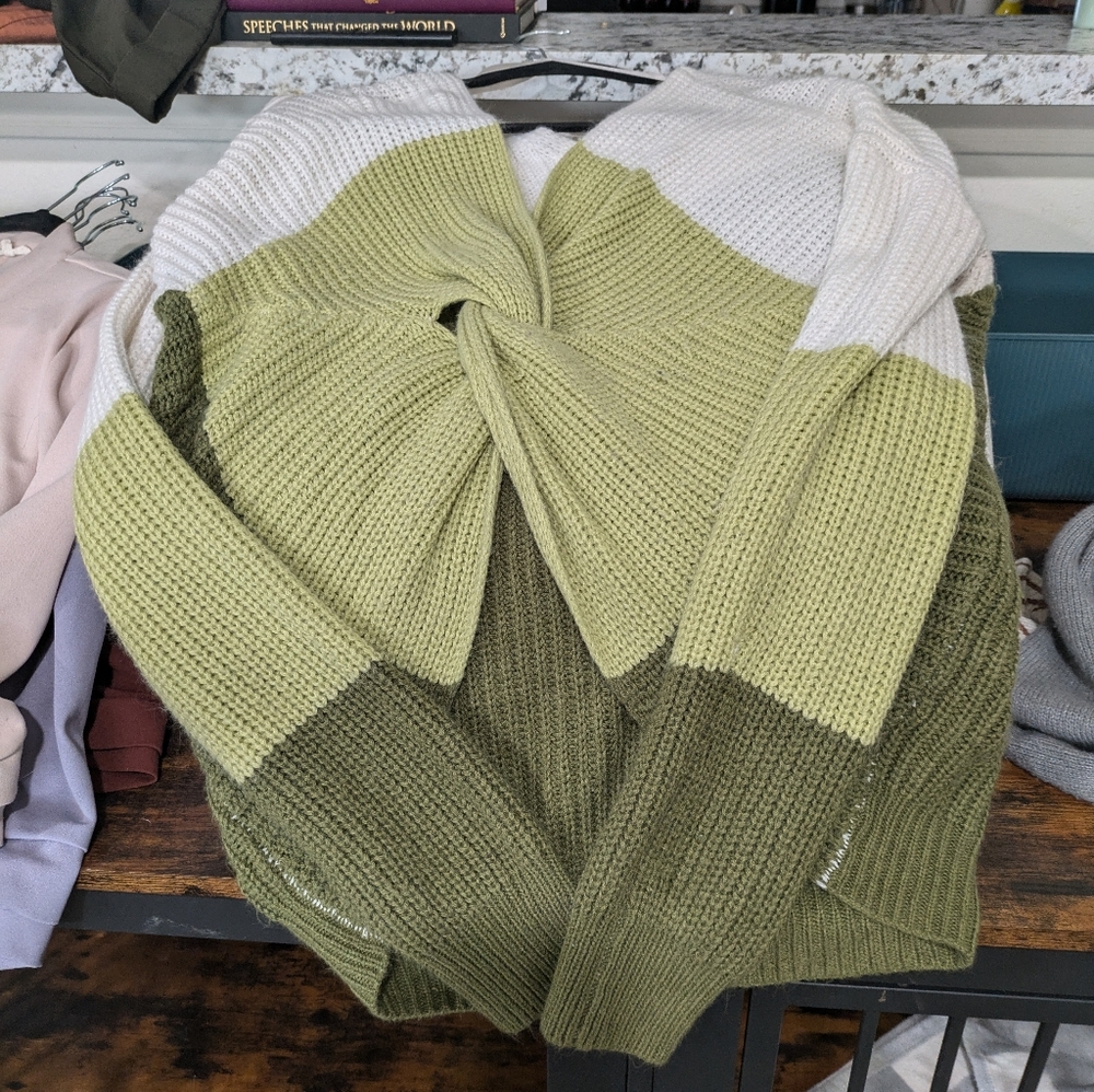 Cato color block sweater size L